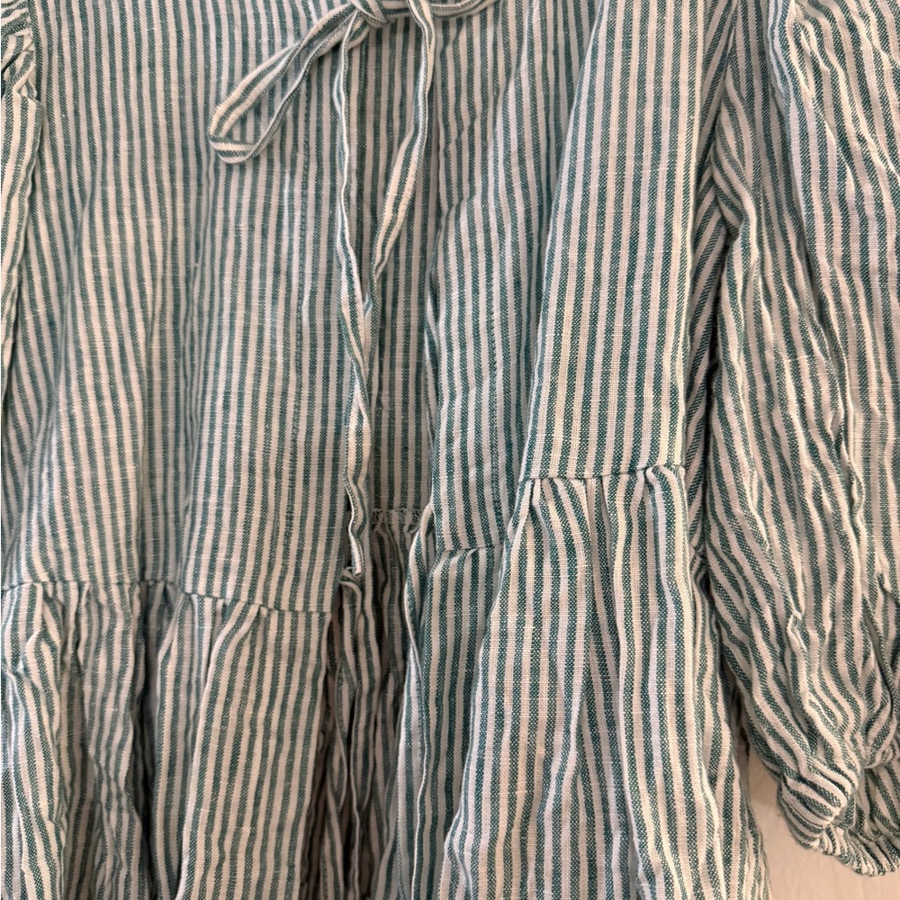 OFFON Green Striped Peplum Tie-Front Tunic with Puff Sleeves - Picture 2 of 3